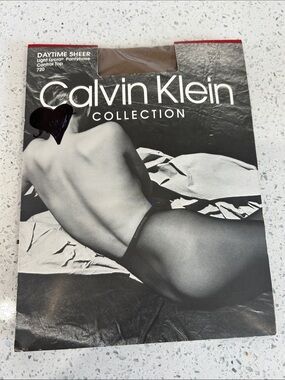 90’s Calvin Klein Collection sheer dune daytime, sheer control, top pantyhose C